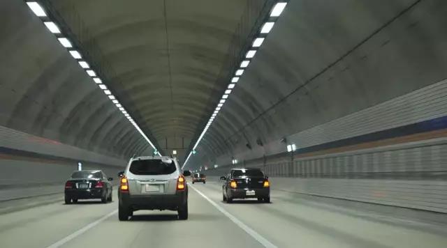 道路隧道內(nèi)的火災(zāi)自動報(bào)警系統(tǒng)設(shè)計(jì)